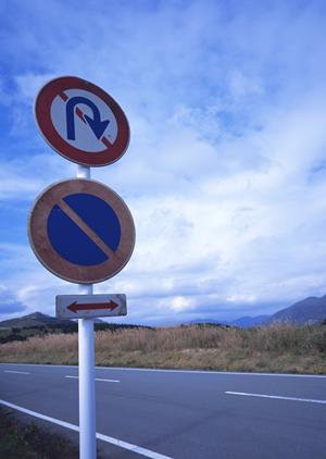 【最新版】トラック買取のポイント徹底解説！高額査定とスムーズ取引の秘訣